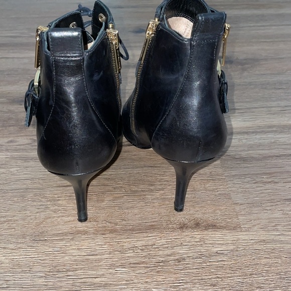 MICHAEL Michael Kors Black leather boots size - 8M - Picture 4 of 8